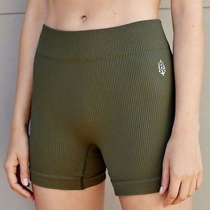 Free People Movement Prajna Short M/L